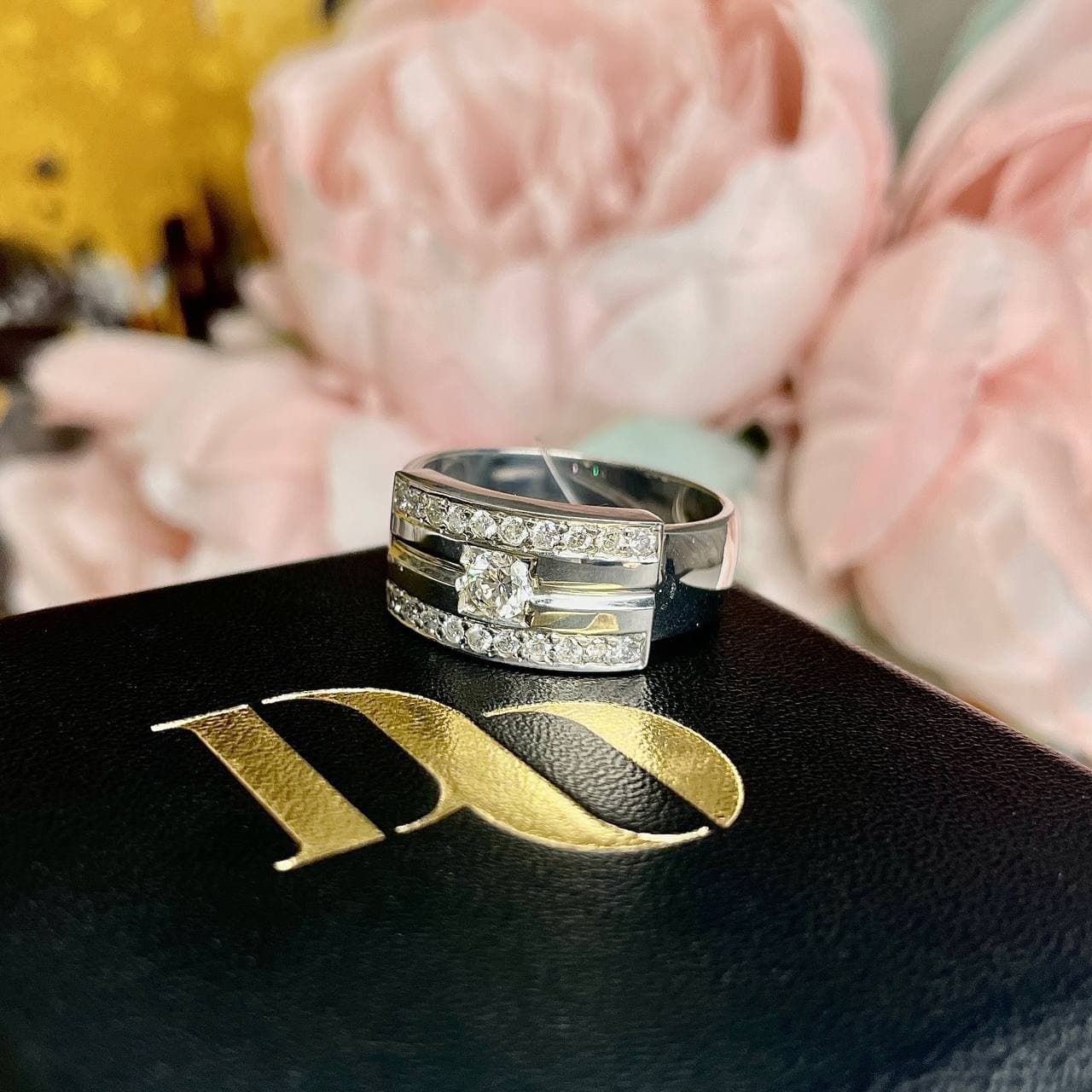 Кольцо мужское Diamdor с бриллиантами 0,70 ct (белое золото 750)